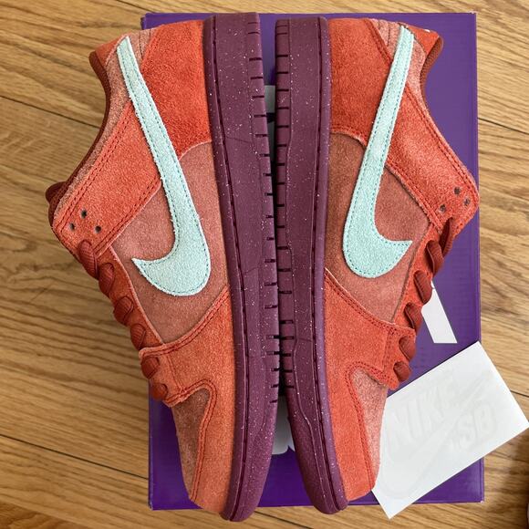 Nike Sb Dunk Low Pro Mystic Red Emerald, Rise Size 9.5 M main image 9